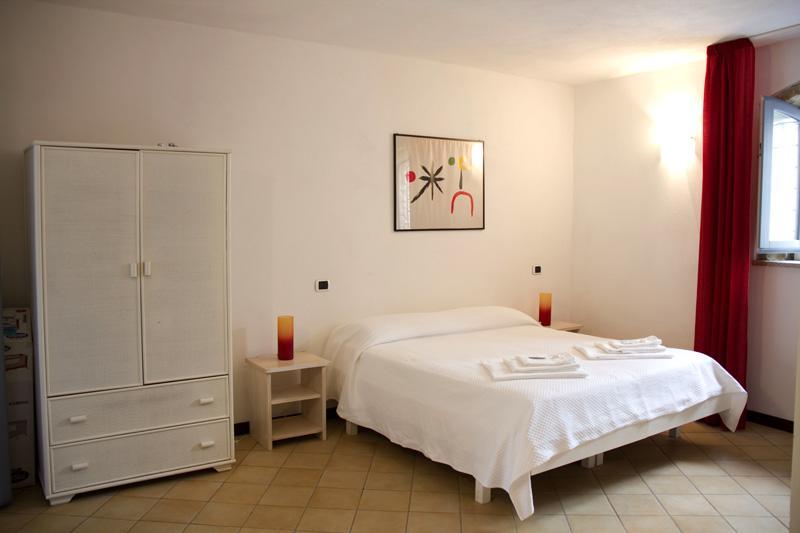 B&B Amphisya Roccella Ionica Exterior photo