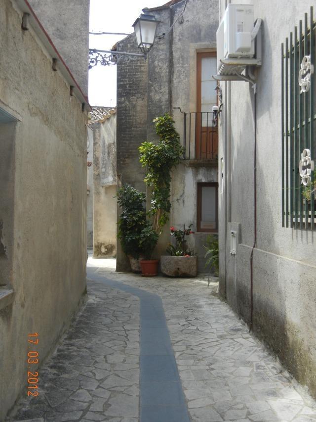 B&B Amphisya Roccella Ionica Exterior photo